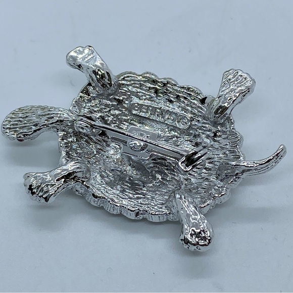 GERRY'S Silvertone Turtle Brooch Red Eyes - Picture 4 of 5